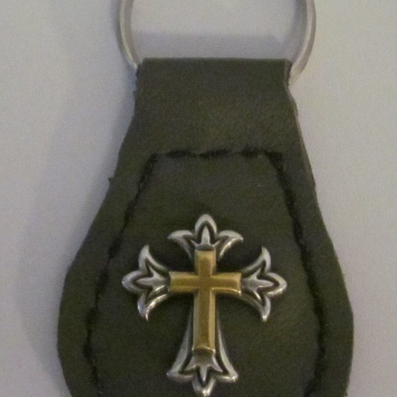Leather Keychain with Cross Concho - Picture 2 of 3
